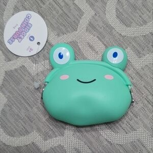 LOT OF 10 Green Frog Silicone Coin Purse Party Favors